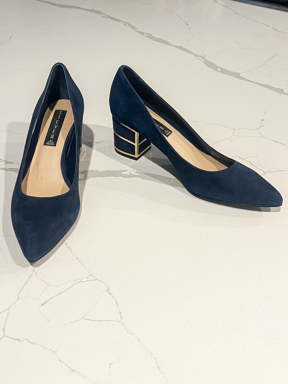 Steven by Steve Madden Buena Blue Suede Heels with Gold Trim Block Heels Sz 8